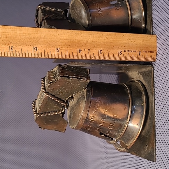 Pass And Stow Philadelphia Bronze Finish Bell Bookends Hong Kong - Picture 8 of 9
